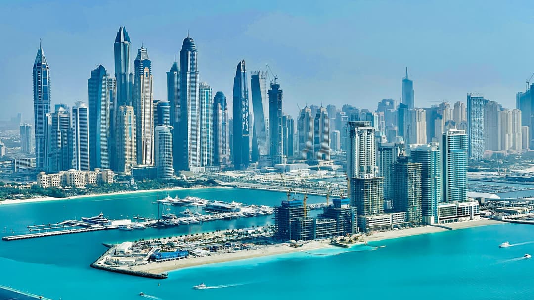 Difference Between Dubai Free Zone and Dubai Mainland
